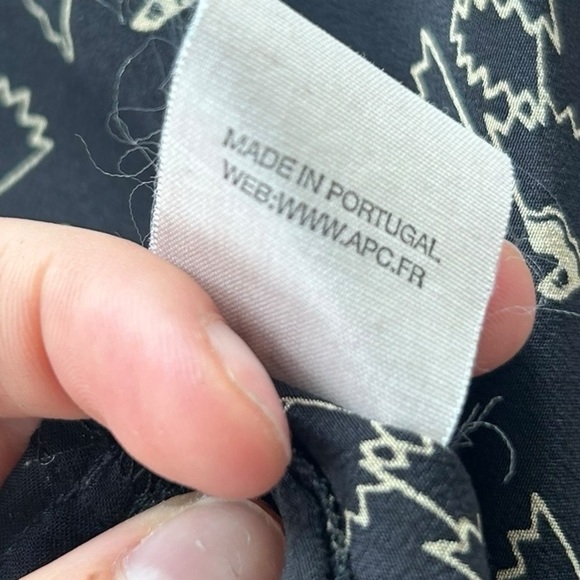 A.P.C. Black 100% Silk Patterned Jumpsuit Size Small Belted - Picture 8 of 9